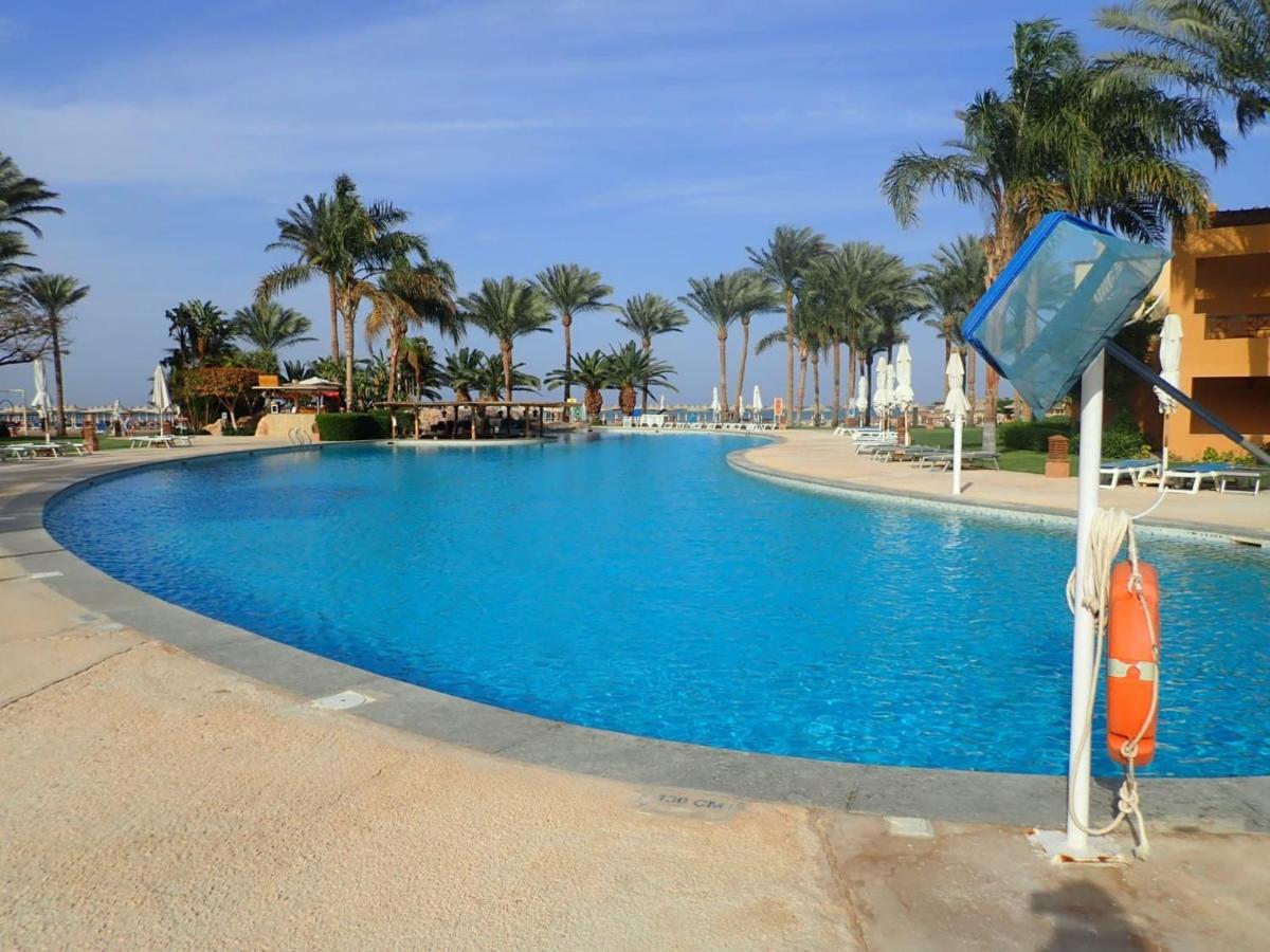 Stella Makadi Palace *