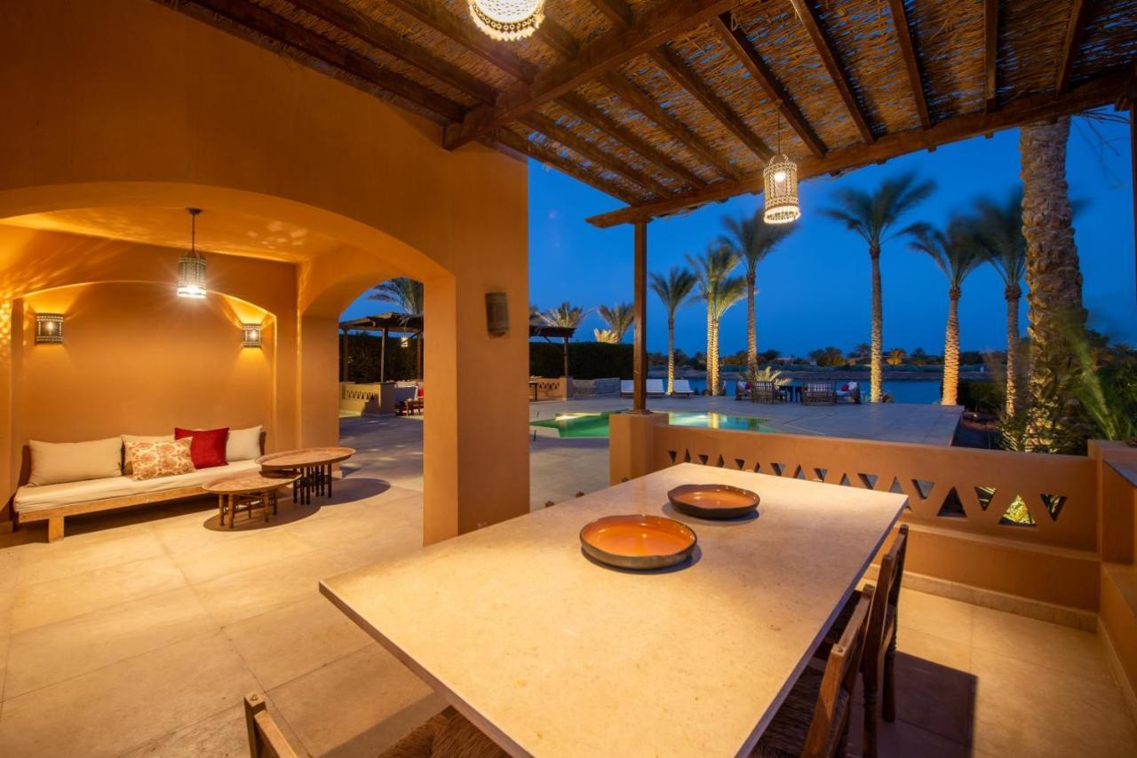 Chic 3br West Golf With Pool, Lagoon View & Villa