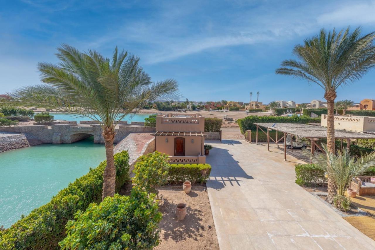 Villa Chic 3br West Golf With Pool, Lagoon View & Hurghada