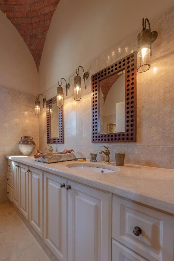 Chic 3br West Golf With Pool, Lagoon View & * Hurghada