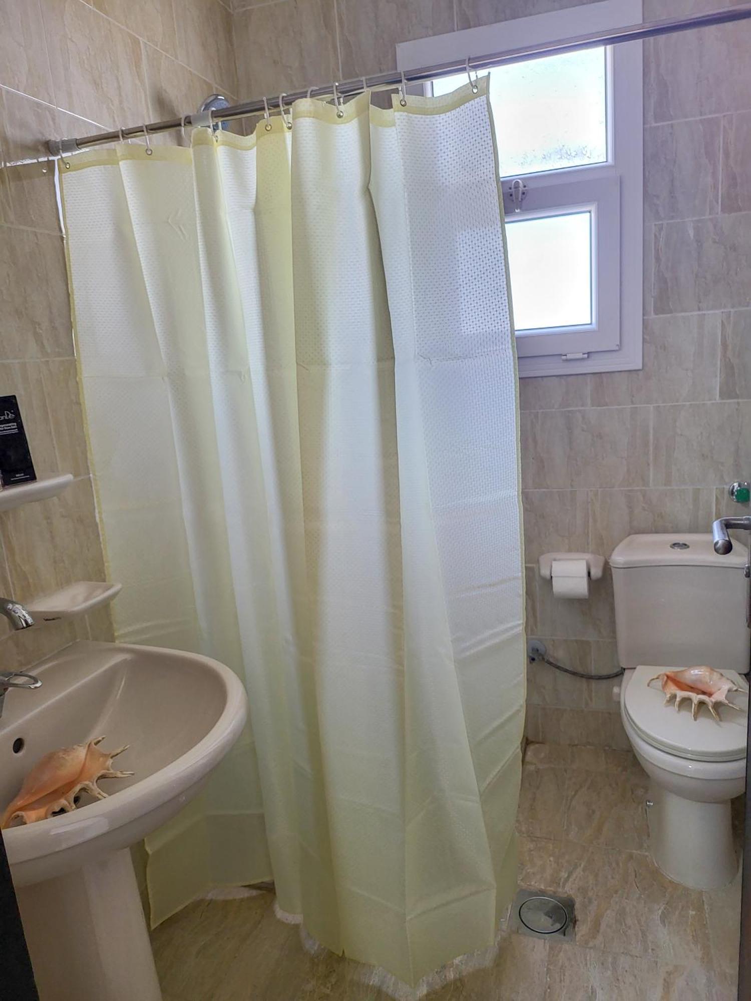 Apartment Paradise Plaza Near The Sea Redsealine *