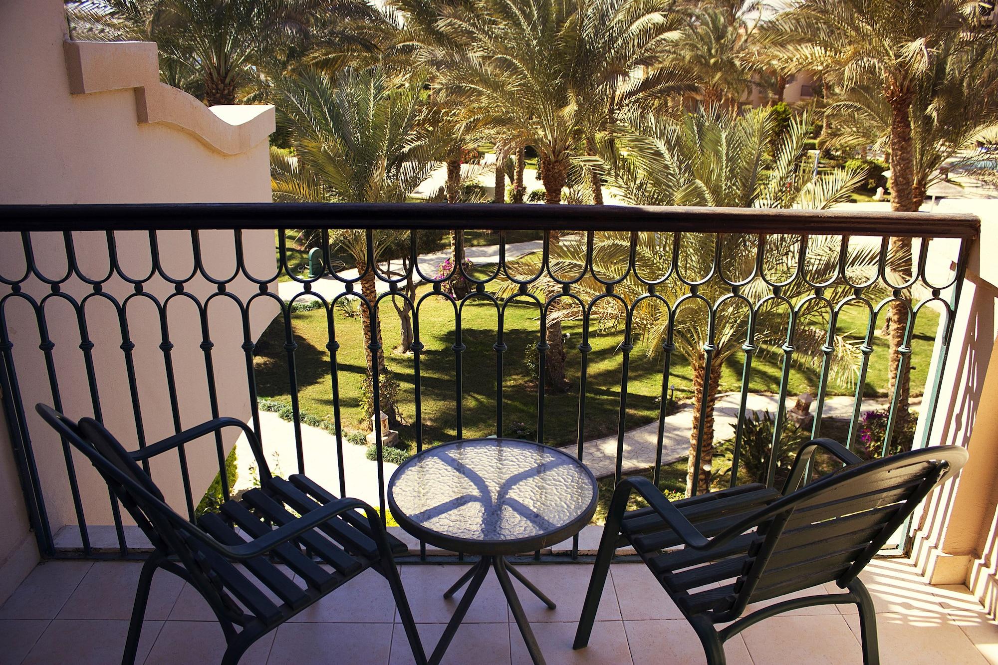 Pyramisa Sahl Hasheesh 5*