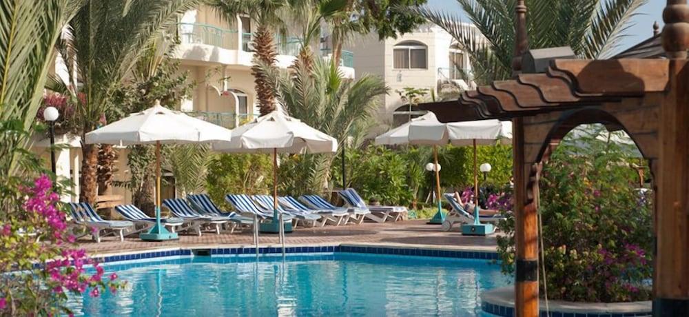 Bella Vista Families And Couples Only 4* Hurghada