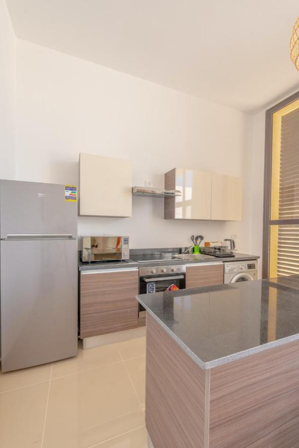 Modern 2-bedroom Penthouse G-cribs Pool View Hurghada