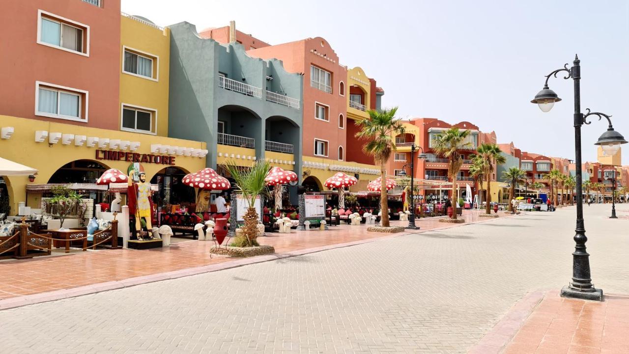 Rare New Marina Hotspot With Pool & Fast Free Wifi Apartment