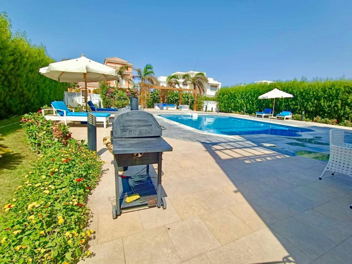Luxury 8br With Seaview And Private Pool In * Hurghada