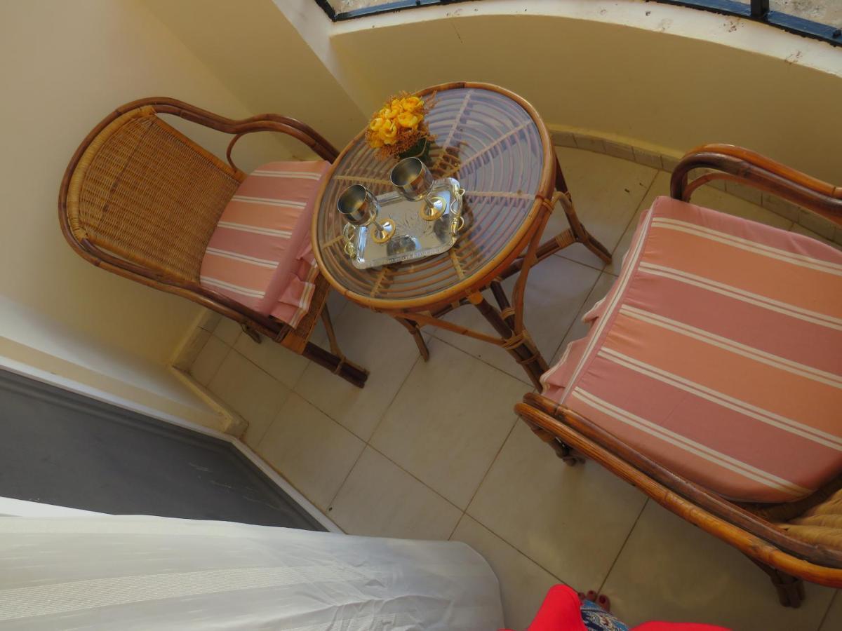Apartment Dolce Vita Near The Sea Redsealine