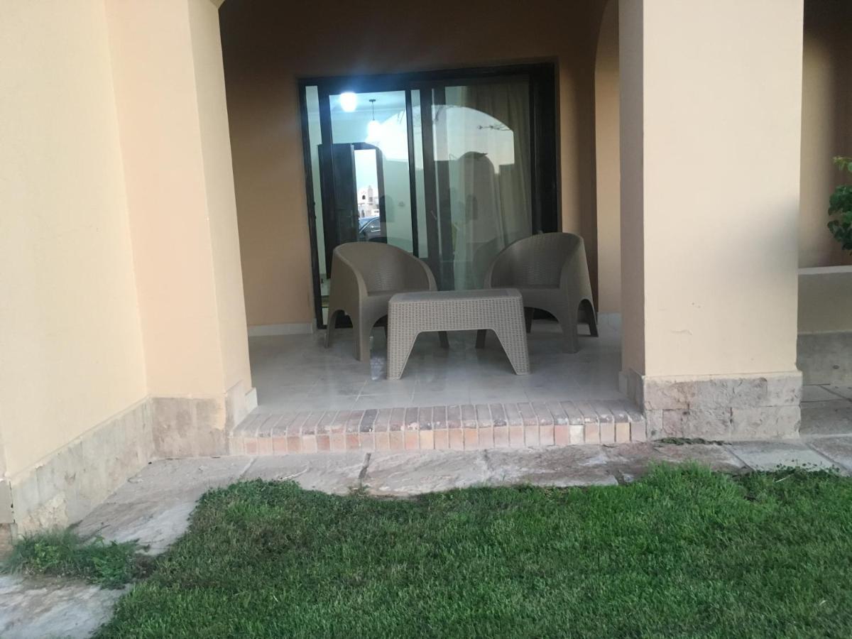 Pool View One Bedroom At - B101