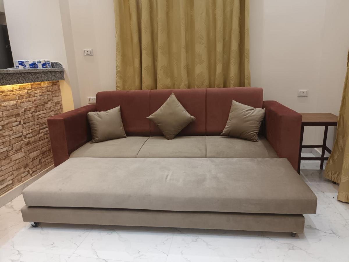 Apartment Cleopatra F16 *