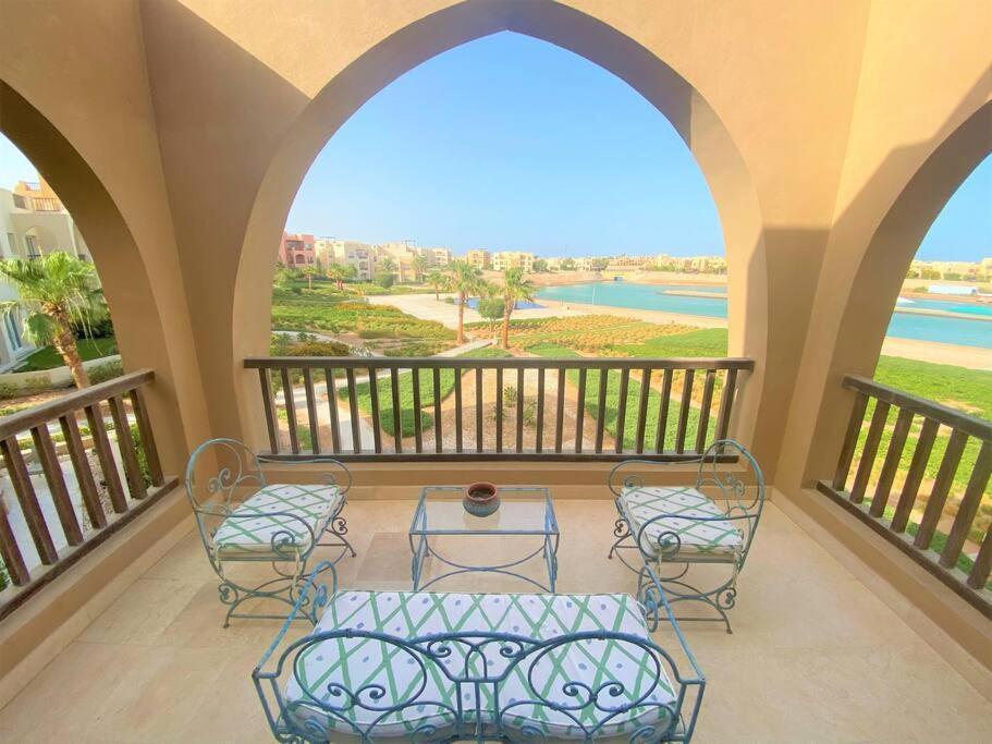 La Notina- 3 Bedroom In Waterside, Pool/lagoon View Apartment