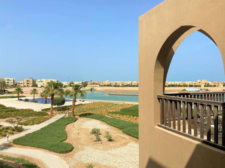 Apartment La Notina- 3 Bedroom In Waterside, Pool/lagoon View