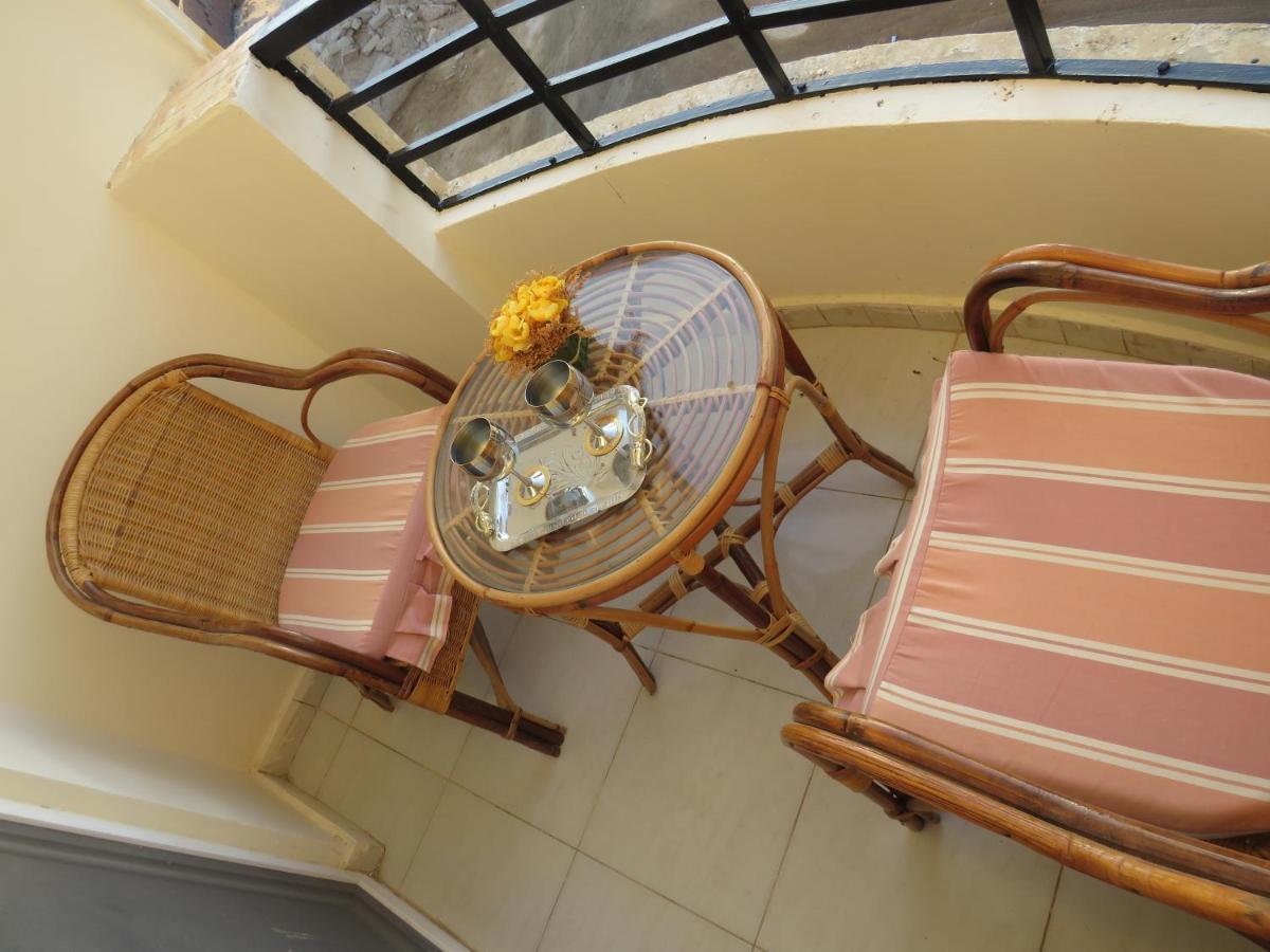 Apartment Dolce Vita Near The Sea Redsealine