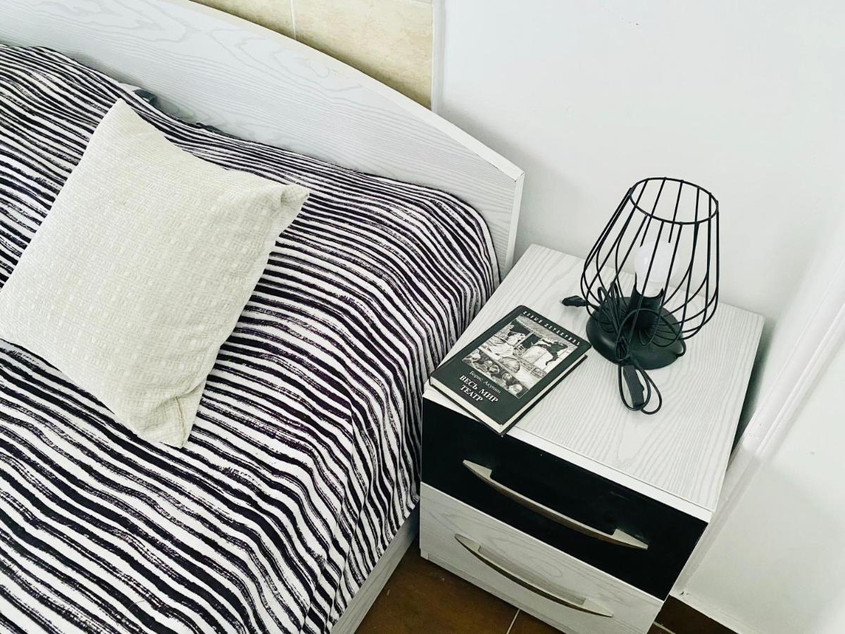 Zebra House Center
