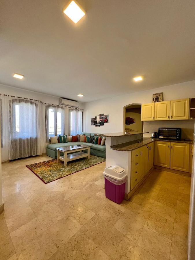 Taj Home, Amazing Pool And Lagoon View 2bedrooms * Hurghada