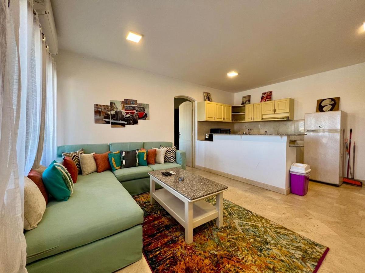 Taj Home, Amazing Pool And Lagoon View 2bedrooms Apartment *