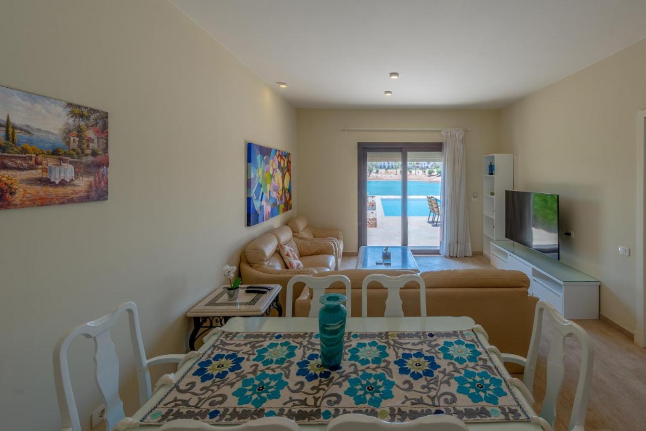 Joubal Lagoon Ii 3-bedroom With Private Pool Villa *