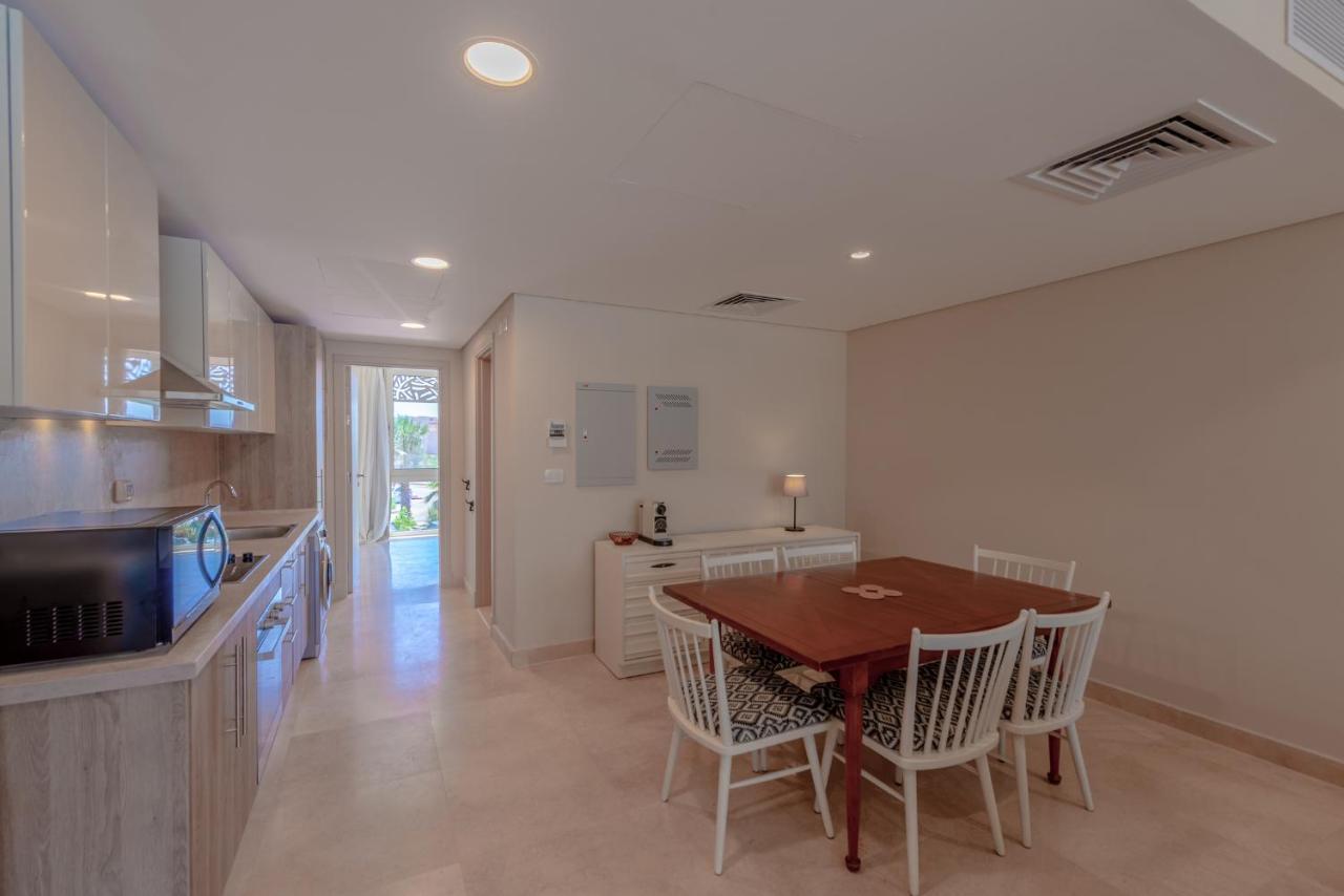 Elegant 2-bedroom In Mangroovy, Pool & Apartment