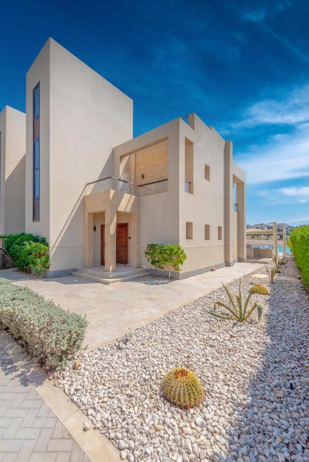 Joubal Lagoon Ii 3-bedroom With Private Pool *
