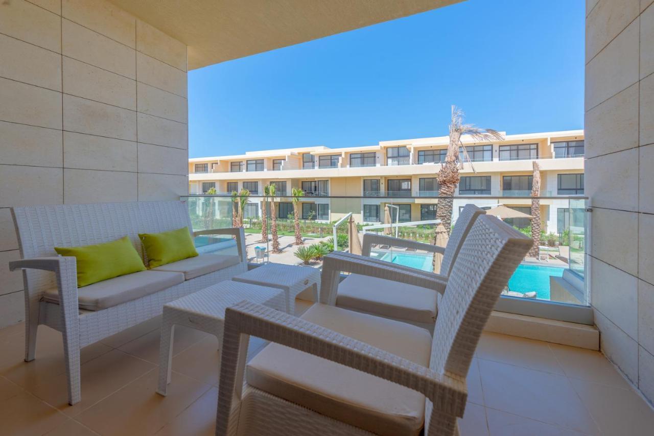 Boho-chic In G-cribs, Pool View Hurghada