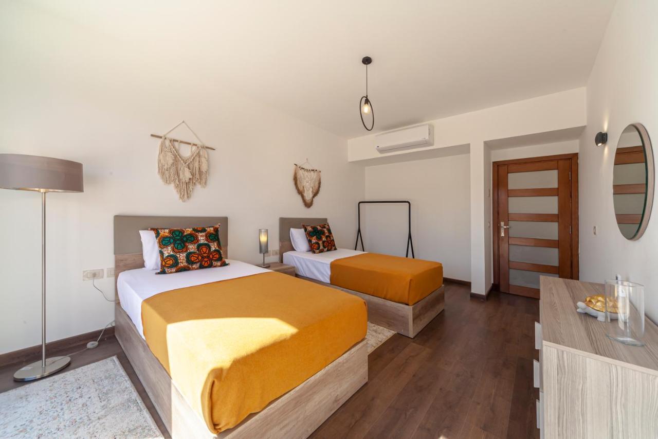 Stayr Somabay - Bay Life *