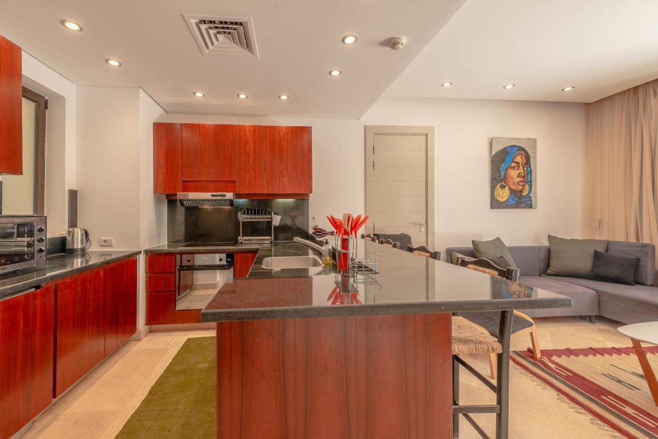 Classy 1-bedroom In Ancient Sands With Pool View Appartement *