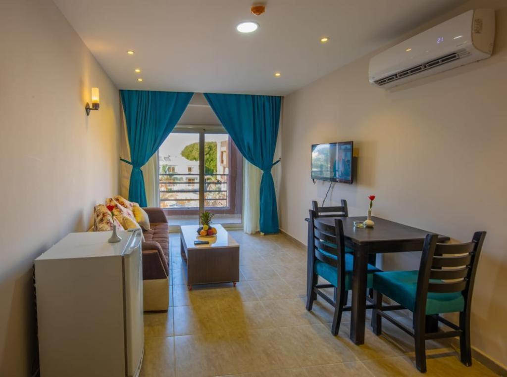 Mirage Bay & Aquapark Aparthotel Hurghada