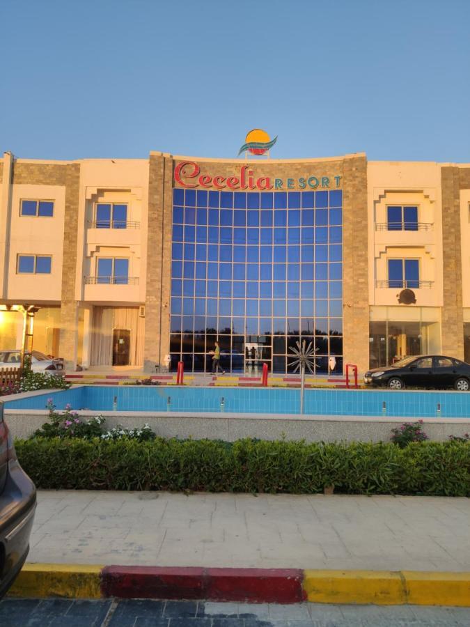 Cecelia Resort, With Free Private Apartment
