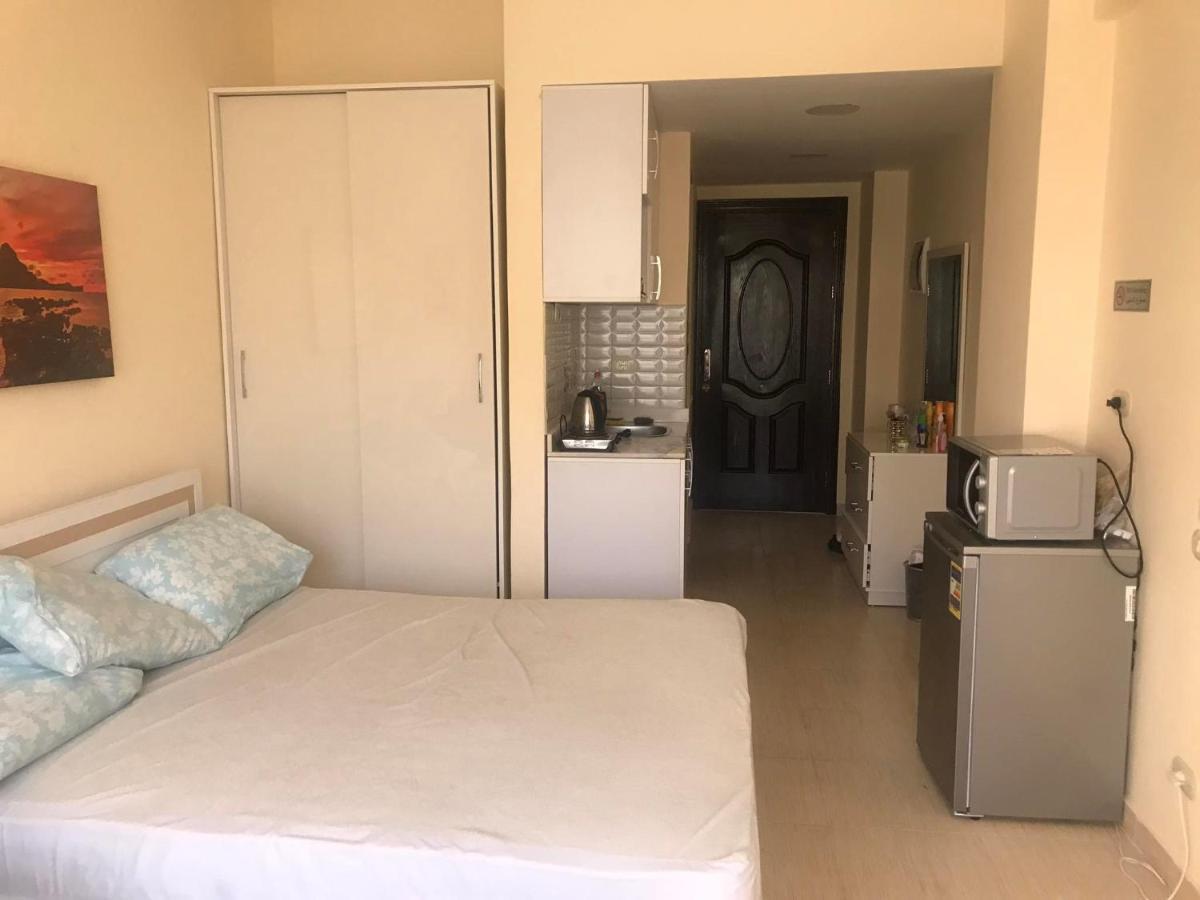 Apartment Studio D404 In Florenza Khamsin Free Wi-fi,smart Tv,washing Mashine Hurghada
