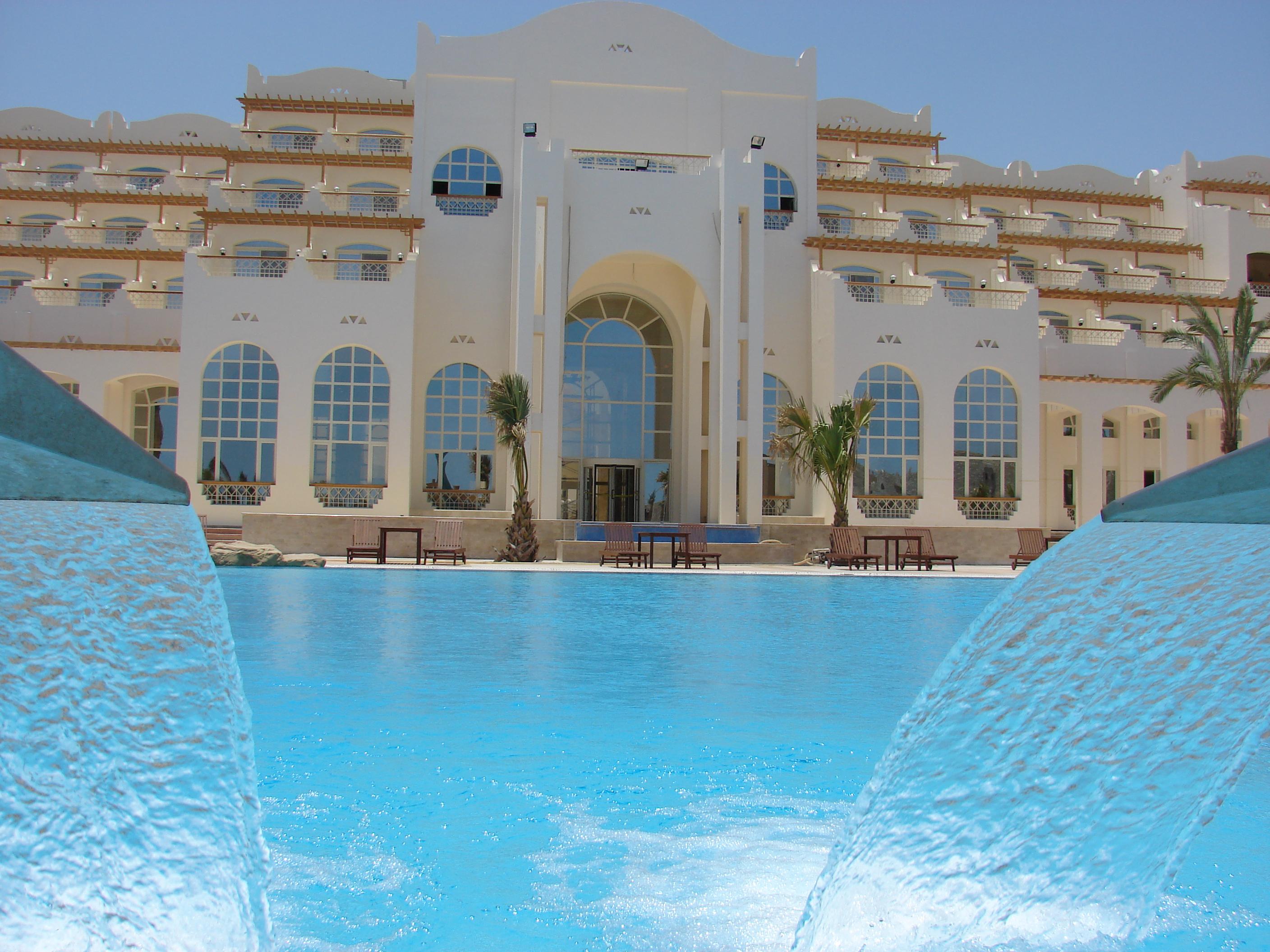 Royal Lagoons & Aqua Park Families And Couples Only Resort Hurghada