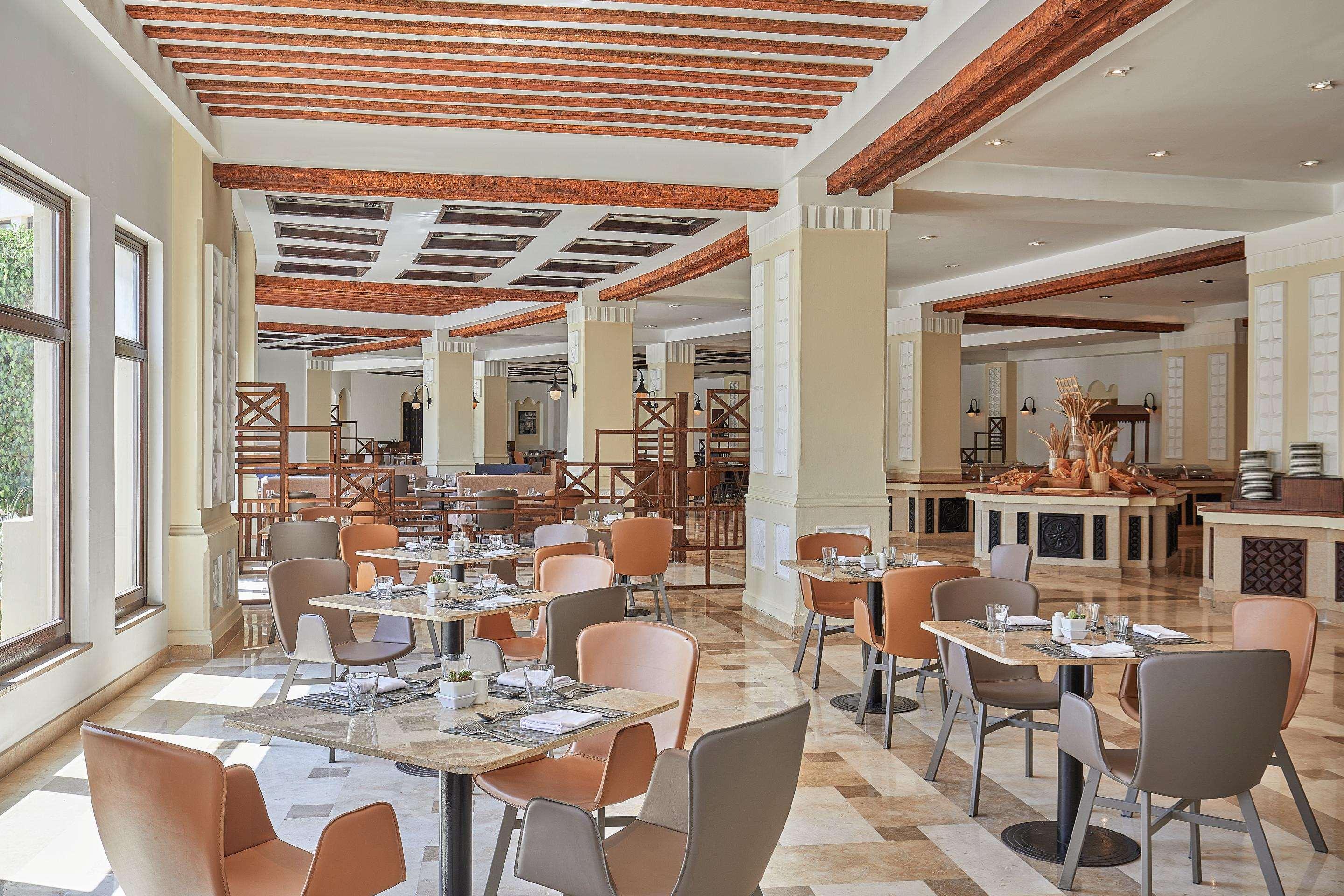 Resort Steigenberger Aldau 5*