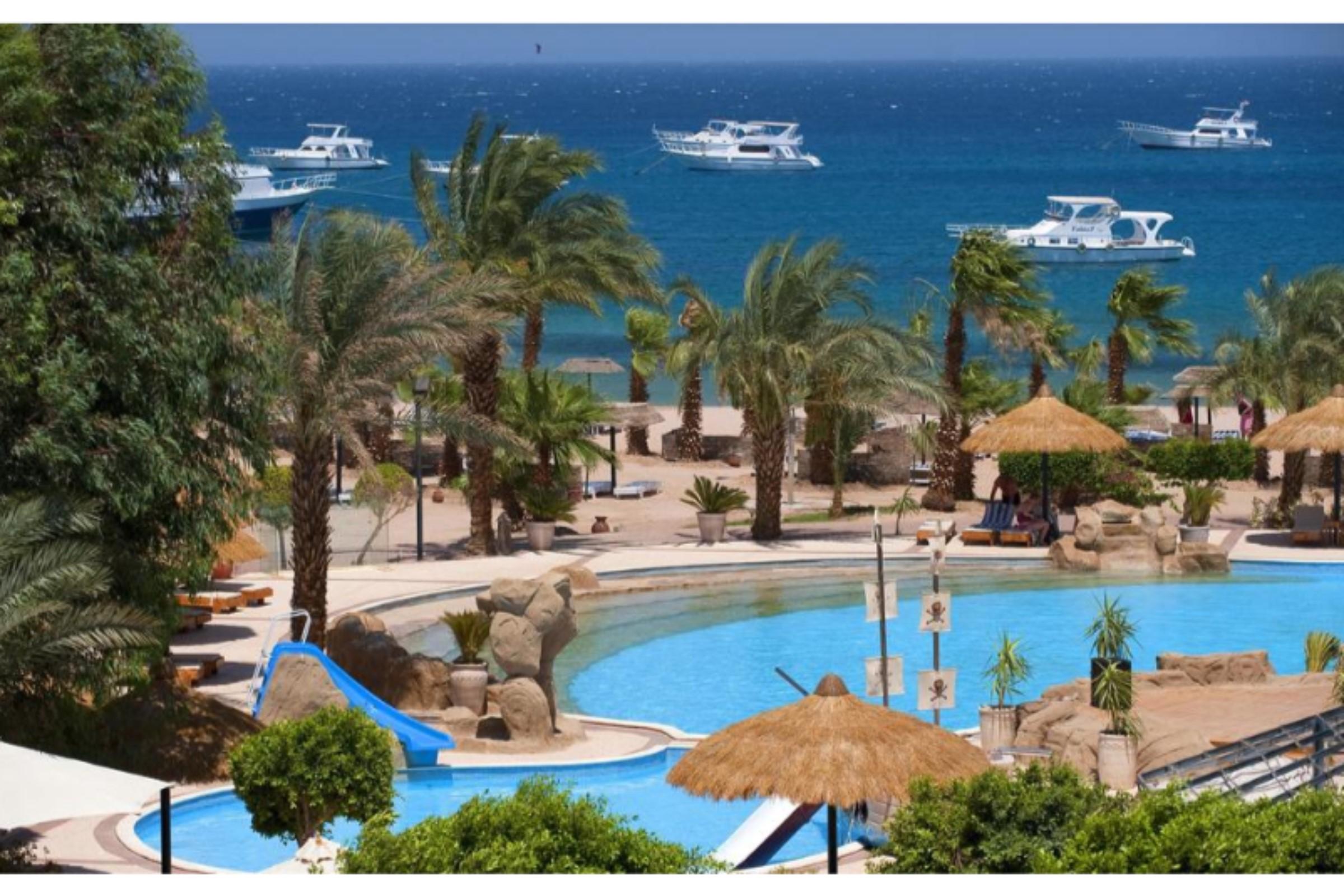 Lotus Bay Resort 4*