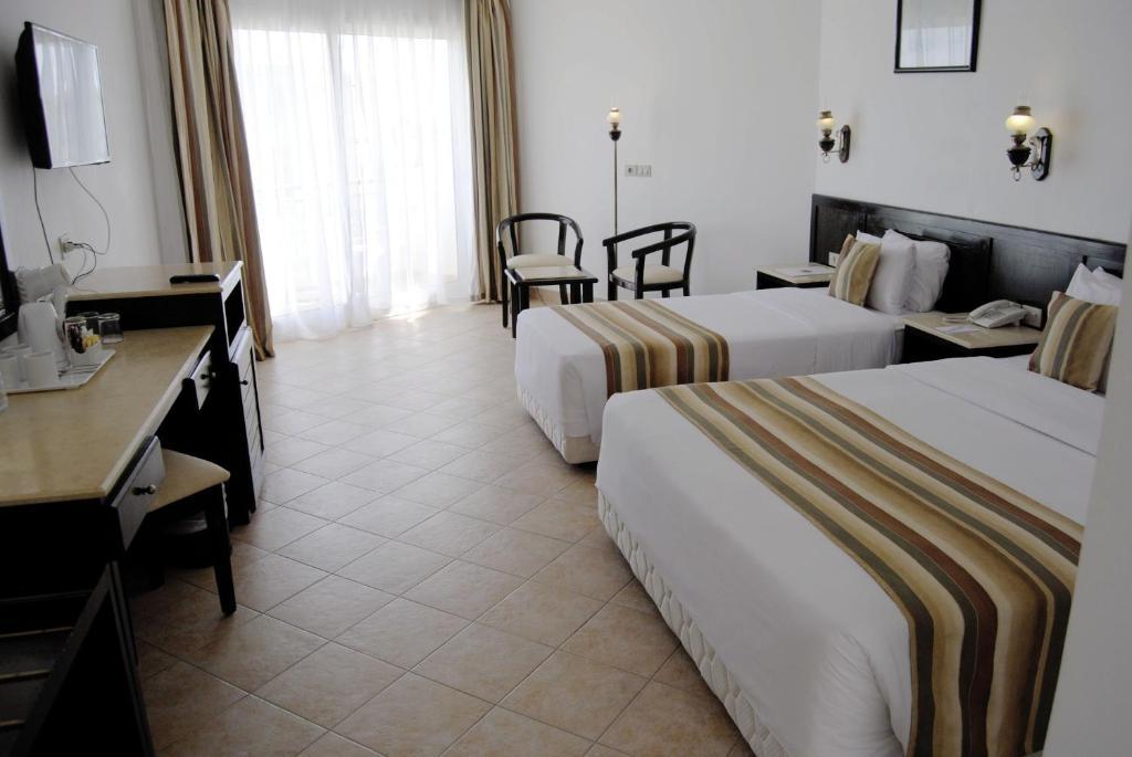 Labranda Club Makadi Resort 4*