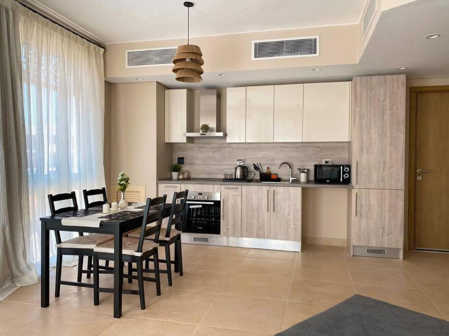 Lovely 1 Bedroom Apt. At Mangroovy With Free Access To The And Pools * Hurghada