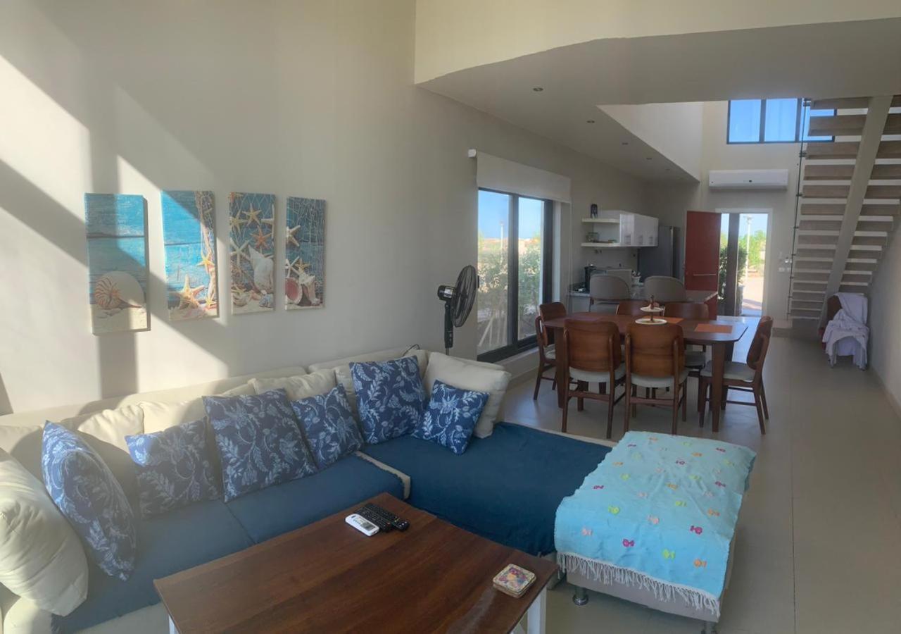 Tawila, 4 Bedroom Villa, Brand New, Directly On A Lagoon Villa