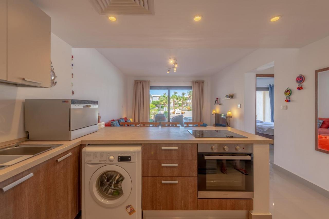 Cozy 2-bedroom In G-cribs, El Gouna. Terrace & Pool *