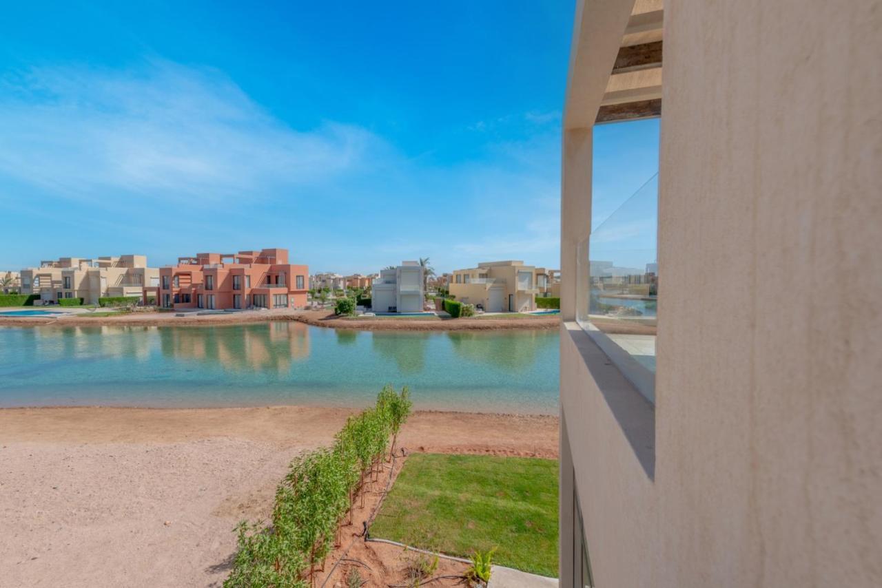 Villa Light-filled 4-bedroom In Tawila, El Gouna. Jacuzzi & Lagoon