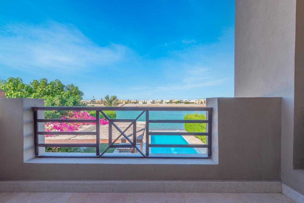 3br Family In Sabina, El Gouna. Lagoon & Private Pool Villa *