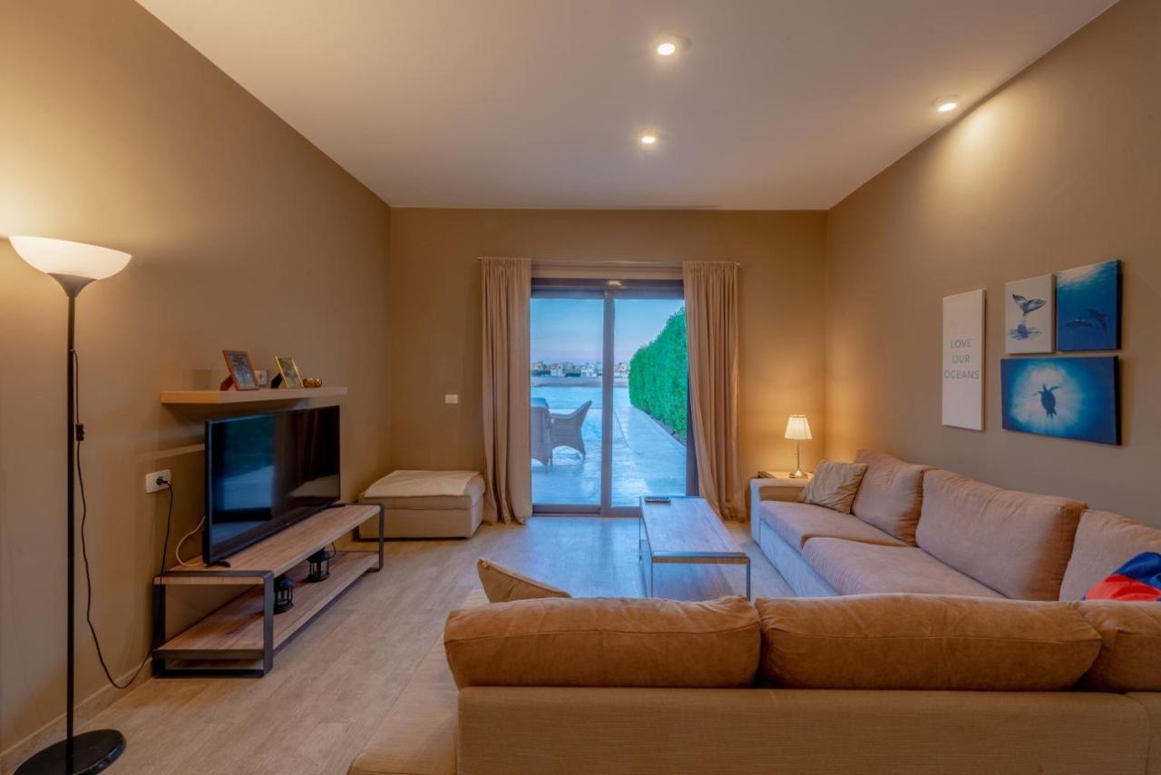 3br Family In Sabina, El Gouna. Lagoon & Private Pool Villa *