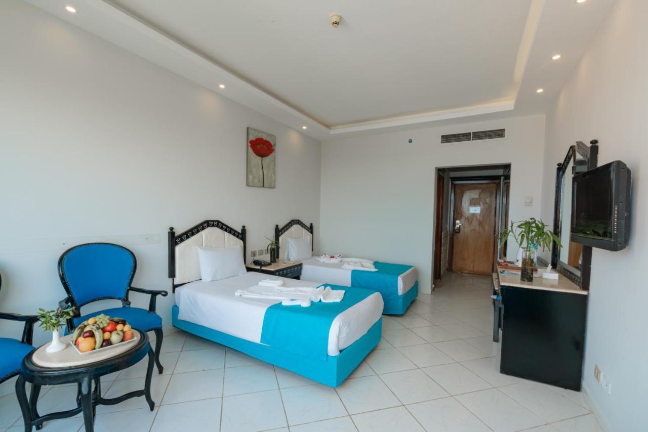 King Tut Aqua Park 4*