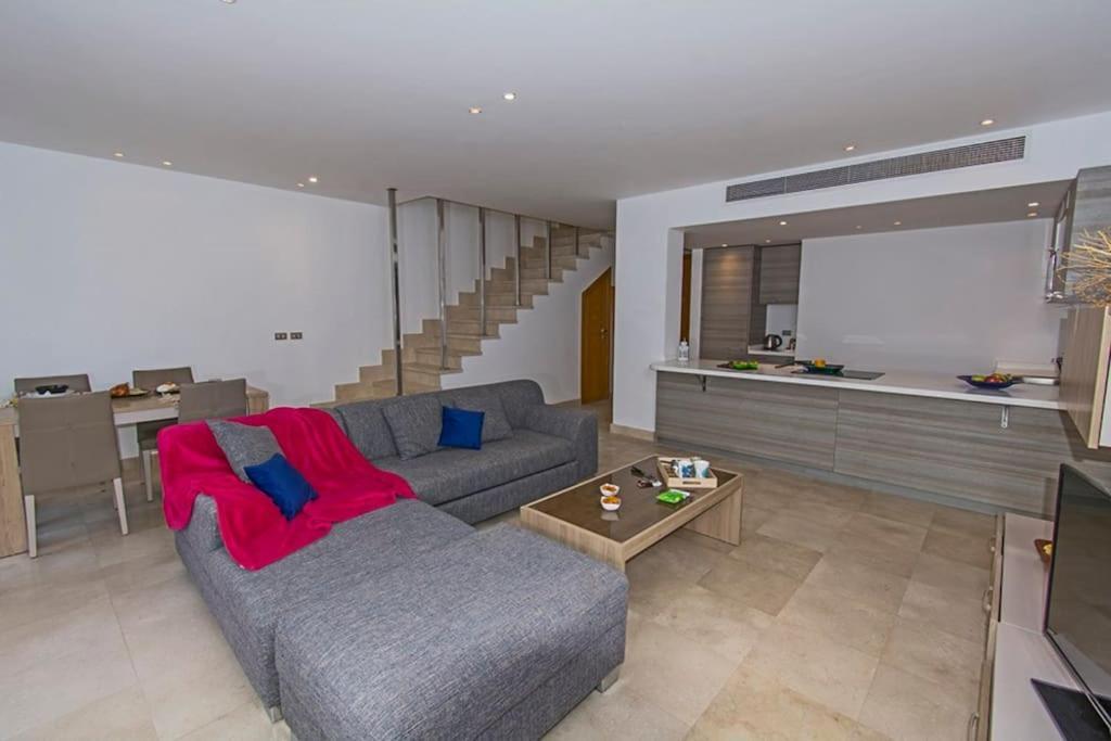 Ferienhaus Nayah Stays, Beautiful 3-bedroom Vacation *
