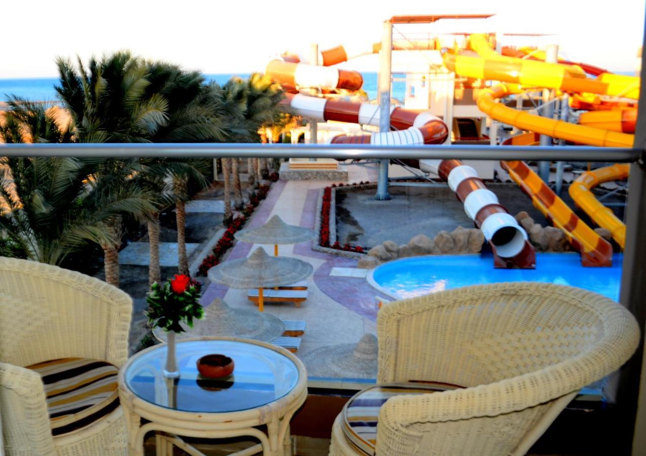 El Karma Aqua Apartment