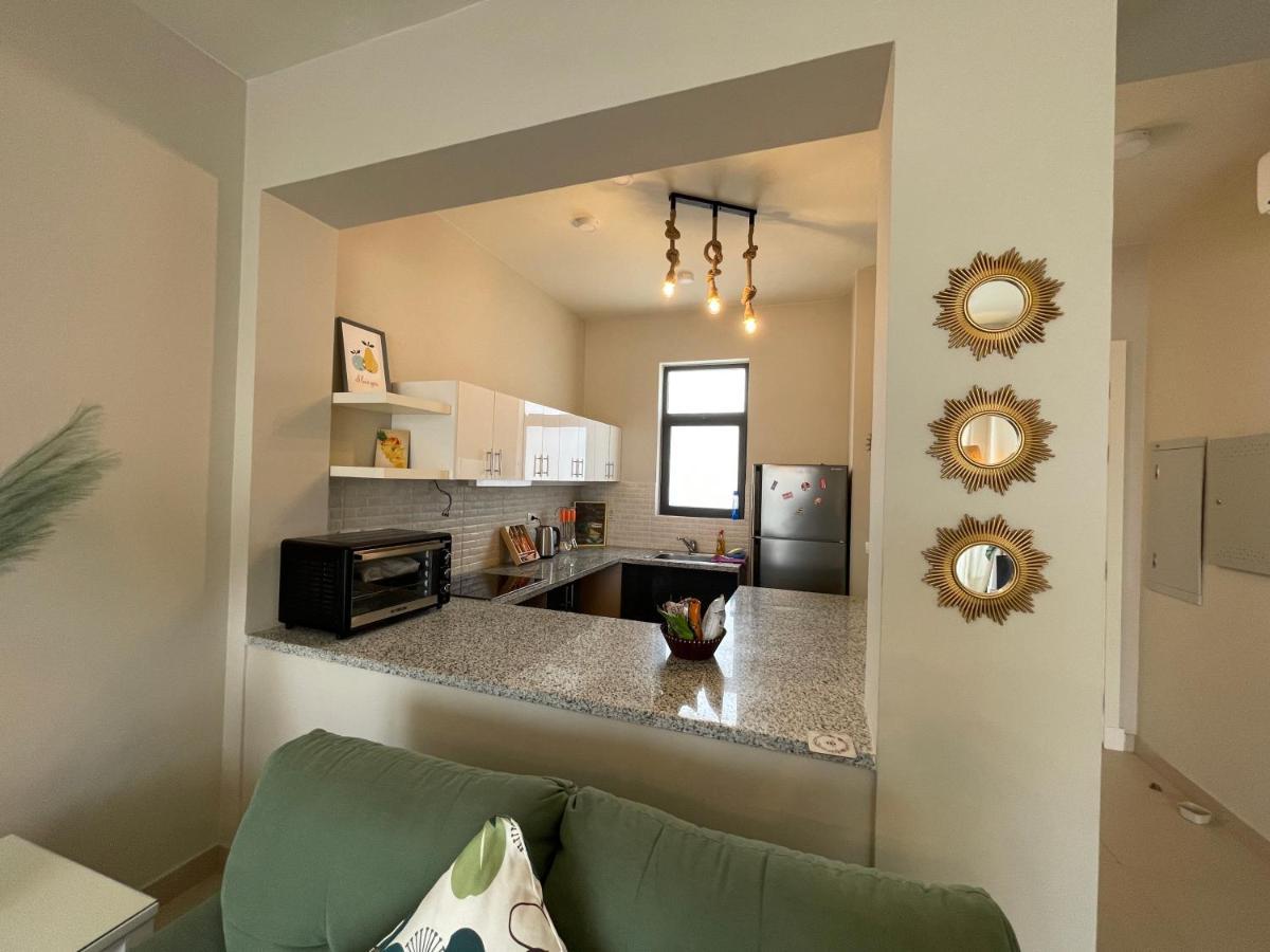 Luxury 3br Townhouse, Tawila, El Gouna, Lagoon & Pool Access Villa