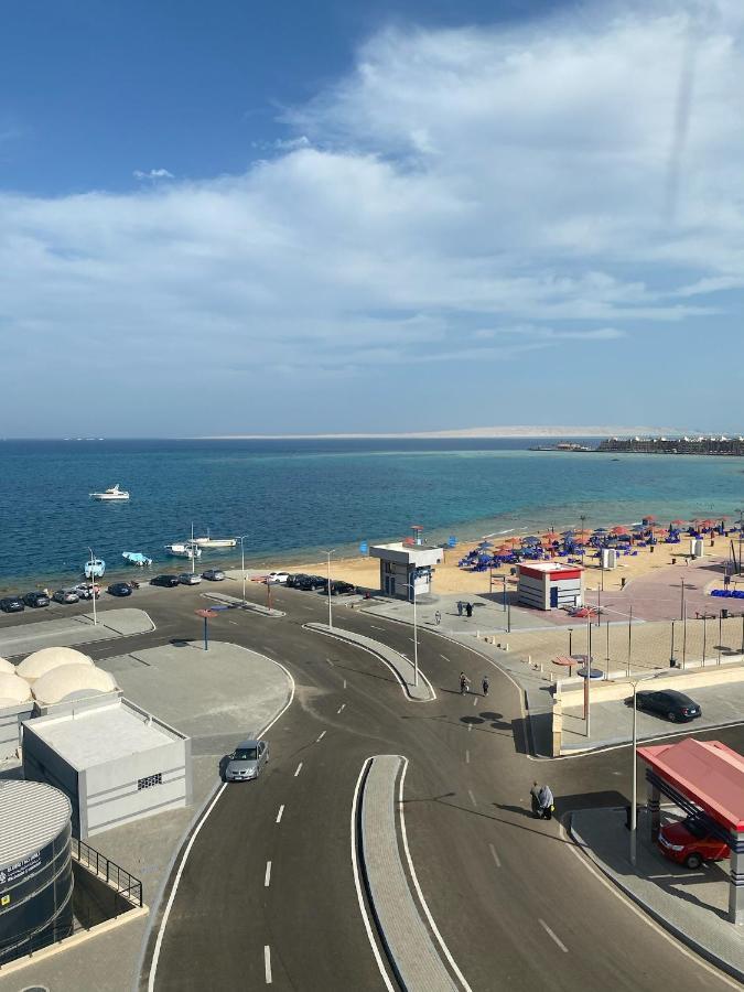 Blue Whale Front Centre Appartement Hurghada