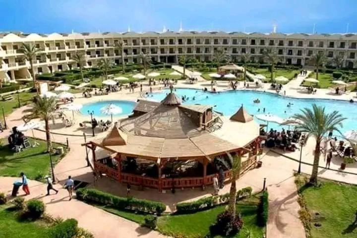 قرية الحياة السياحية Aparthotel