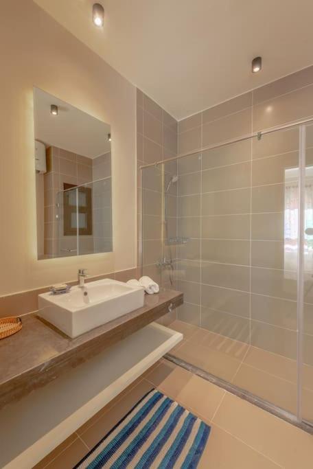 New 2-bedroom, Location-cyan, El Gouna