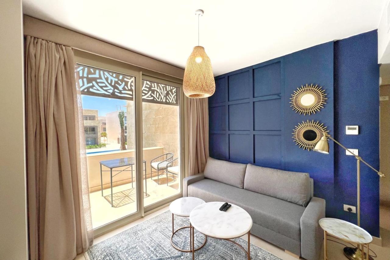Modern & Mellow 1 Bdr Mangroovy Free & Pool Access Apartment *