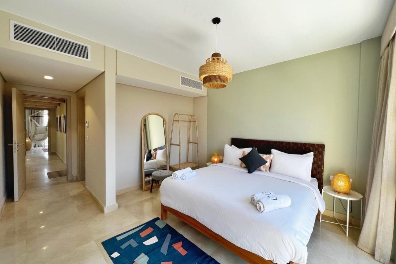 Apartment Spectacular & Soaring 2 Bdr W Private Rooftop Jacuzzi & Access *