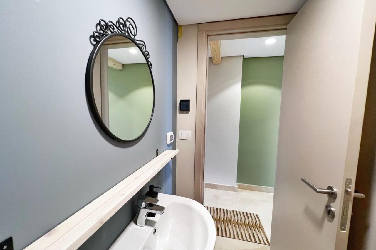Spectacular & Soaring 2 Bdr W Private Rooftop Jacuzzi & Access Apartamento *