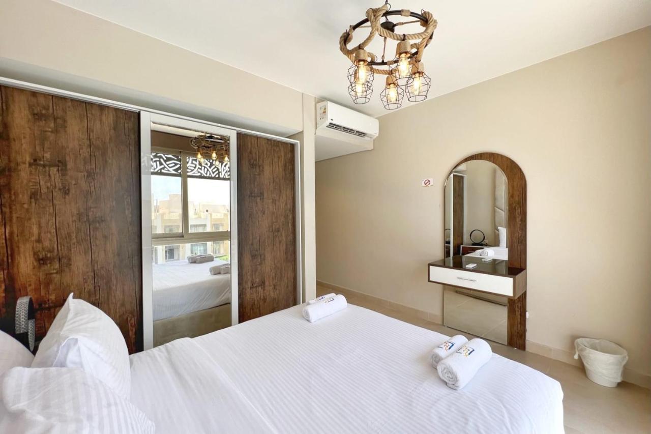 Apartment Charming 2bdr W Sea & Pool View Free & Pool Access Hurghada