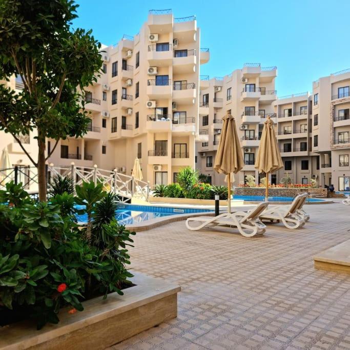 Aqua Tropical Large With Swimming Pools * Hurghada